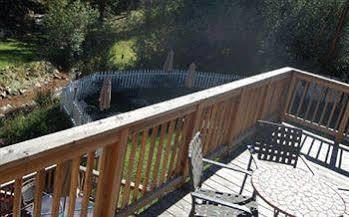 The Historic Brook Forest Inn Evergreen Exterior foto